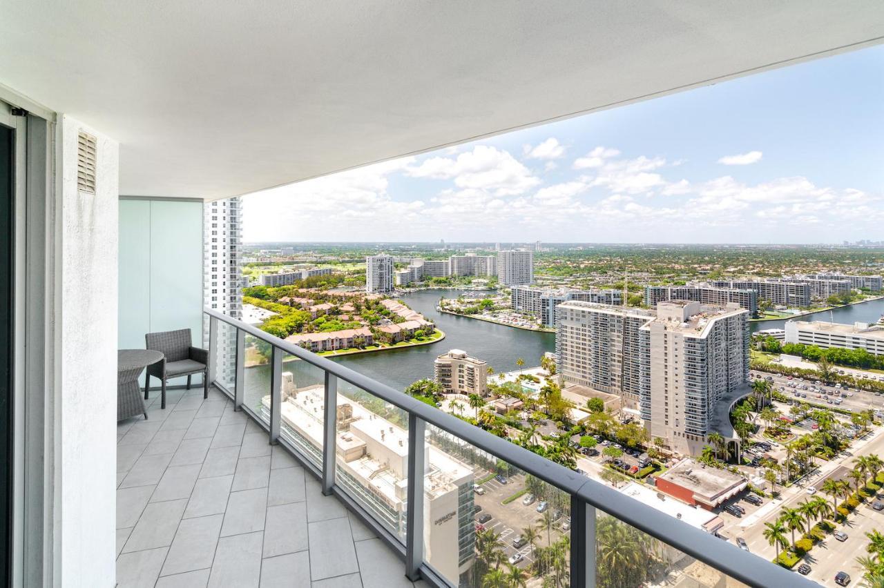 Luxurious Hyde Resort Apartments Hollywood Zewnętrze zdjęcie