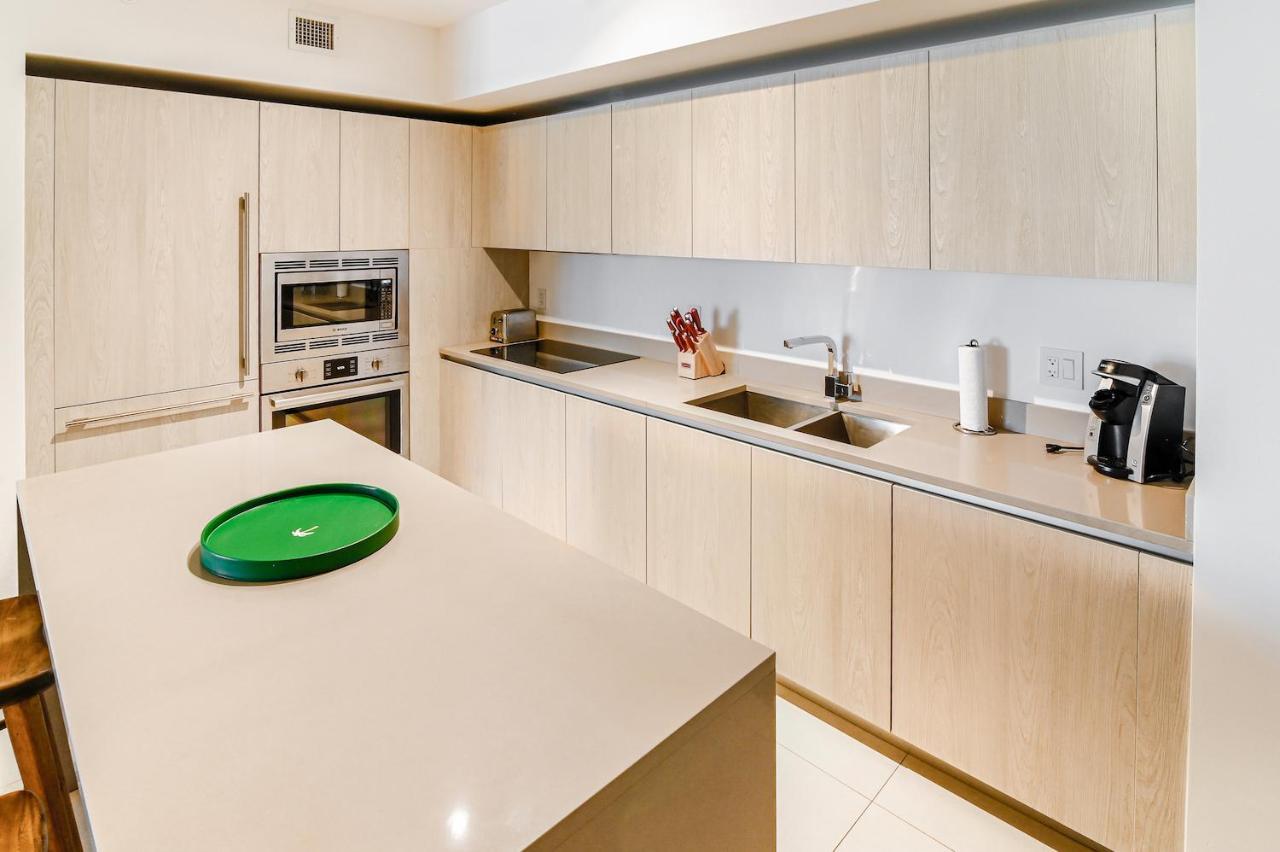 Luxurious Hyde Resort Apartments Hollywood Zewnętrze zdjęcie
